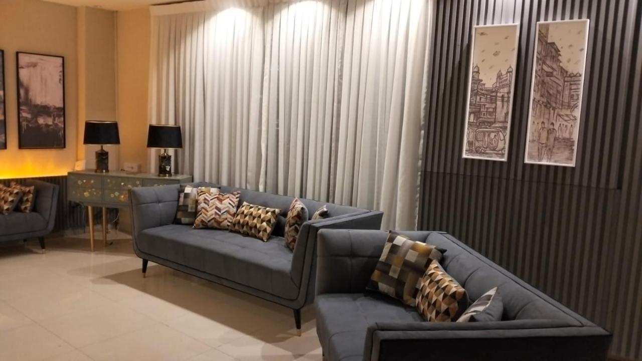 Shelton Boulevard Hotel لاهور المظهر الخارجي الصورة