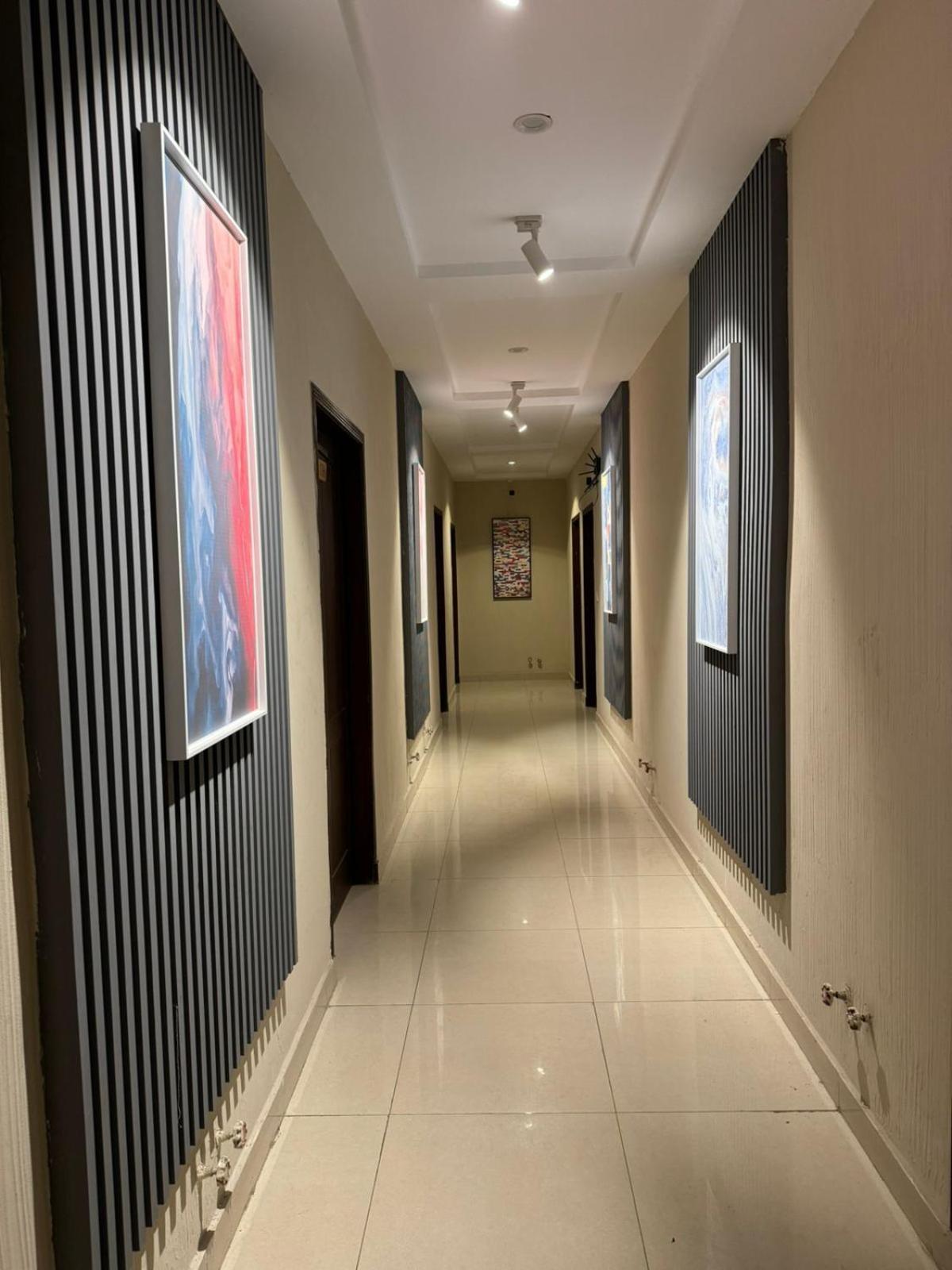 Shelton Boulevard Hotel لاهور المظهر الخارجي الصورة