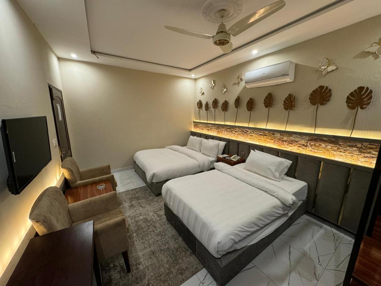 Shelton Boulevard Hotel لاهور المظهر الخارجي الصورة