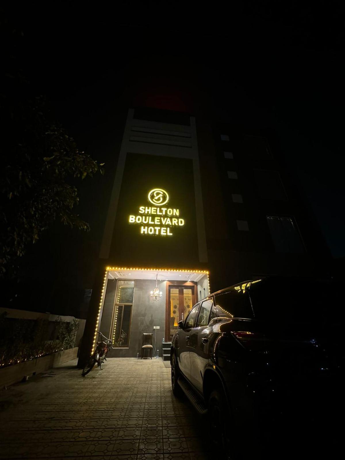 Shelton Boulevard Hotel لاهور المظهر الخارجي الصورة