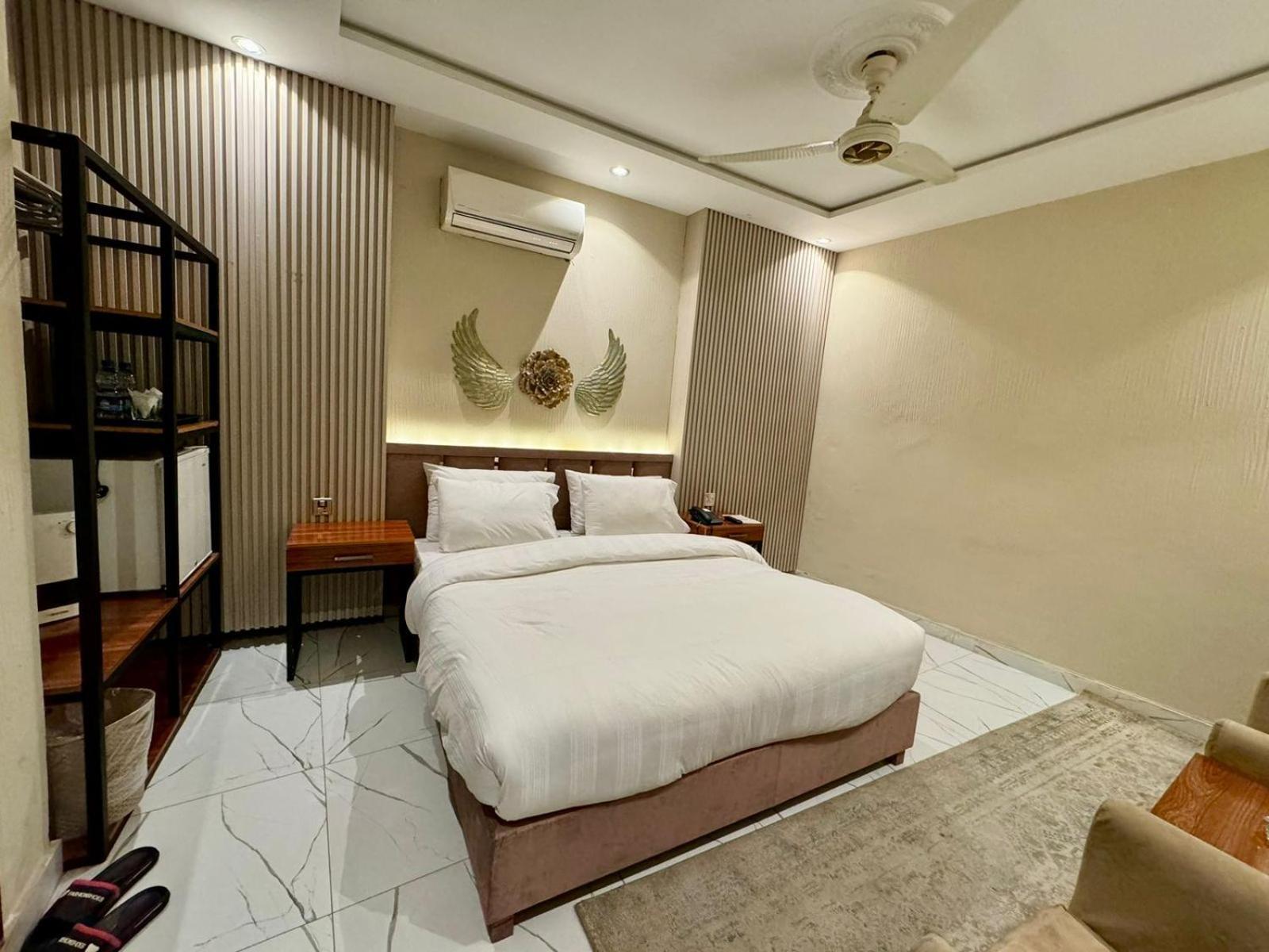 Shelton Boulevard Hotel لاهور المظهر الخارجي الصورة